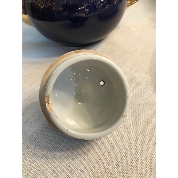 Vintage Hall Fireproof China Boston Shape Cobalt and Gold Teapot - Picture 7 of 11